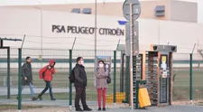 Trnavská automobilka ostáva stále zatvorená