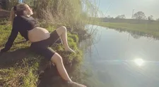 Porodiť už môže prakticky kedykoľvek! Takto vyzerá budúca mamička speváčka