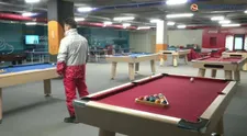Kedy by sa Alexander Bárta viac pozeral po ženách?