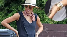 Meghan nemohla vzdať hold Diane na korunovácii: Tak sa ovešala šperkami na túru