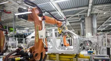 Prvá slovenská automobilla predĺžila odstávku až do apríla