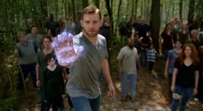 Pripravte sa na vianočný seriálový supermaratón Pod kupolou!