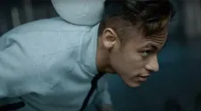 Čo rana, to bomba! Explozívny futbal v podaní Neymara vám vyrazí dych!