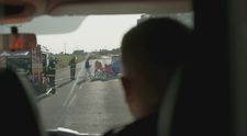 Nehoda v Mame na prenájom: Jedna z postáv zrejme neprežila