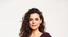 Veľký žiaľ tureckej krásky, prišla o milovanú osobu