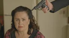 Walter išiel zabiť Annu, no vtom... Váš syn žije!
