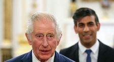Premiér prehovoril o zdravotnom stave kráľa Karola III.: Takáto je pravda