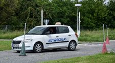 Pripravte sa na zdražovanie cien autoškôl. Poplatky sa môžu zvýšiť o takmer sto eur