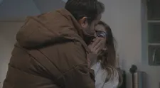 Ema s Marekom v nebezpečnej blízkosti. Po zamilovanej správe nasleduje masáž