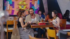 S hlavou v oblakoch: 155. a 156. epizóda