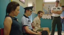 Marek Fašiang v novej seriálovej úlohe: Skončil s putami na rukách!