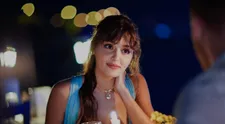 Seriálová Eda na párty ukázala sexy nohy: A tie šaty? To je nádhera