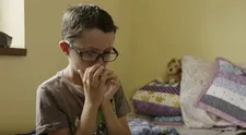 Deväťročný Kubko nejedol tri dni vkuse! Rodičia prepadli drogám