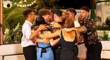 Prvý recoupling v Love Islande. Toto srdiečko zostalo bez partnerky