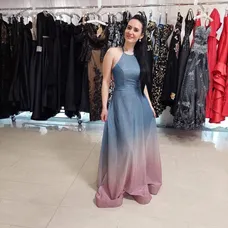 Anna Fiačanová v elegantných šatách