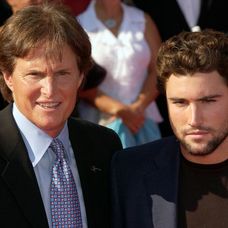 Chris Jenner (dnes Caitlyn) so synom Brodym