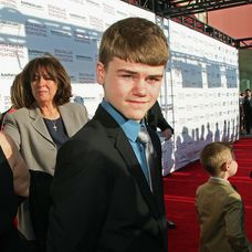 Rodinka skutočného pastora Toda Burpa, podľa ktorého skutočného príbehu film vznikol na premiére v roku 2014.