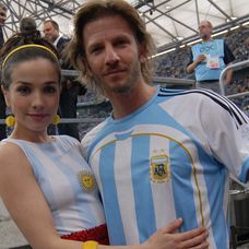 Natalia Oreiro a Facundo Arana počas nakrúcania seriálu Rany z lásky