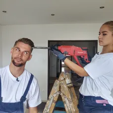 Lukáš so Xéniou sa pustili do rekonštrukcie spoločného bytu