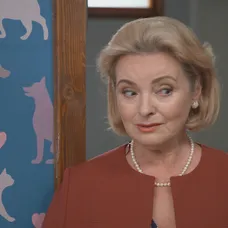 Marika za ním príde s nepríjemnou správou.