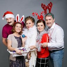 S priateľom veria na vianočný zázrak. 