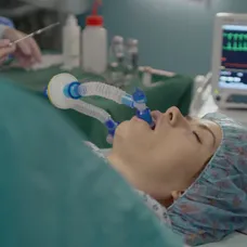 Eva bojuje o život
