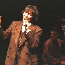 Hana Hegerová vo vypredanom Jambo centre v Košiciach (12. novembra 1999)