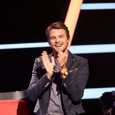 Angličan Jordan Henderson na tlačovke pred duelom kvalifikácie ME 2020 v Čiernej Hore.