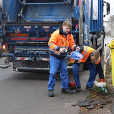 Luky (Oliver Oswald) a Sväťo (Juraj Bača)