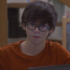 Hľadanie pravdy mu netrvá dlho.