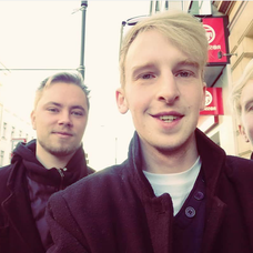 Minister zdravotníctva Marek Krajčí kontroloval opatrenia v praxi. Na fotke s riaditeľkou Univerzitnej nemocnice Bratislava Rená