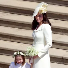 Spomínané šaty pre princeznú Charlotte
