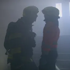 Adam Bardy ako záchranár v Ordinácii v ružovej záhrade