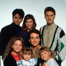Zomrel Bob Saget, hviezda seriálu Plný dom