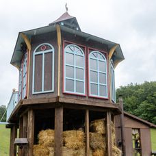 Dom farmára týždňa