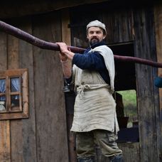 Traja súrodenci prišli jedného dňa o všetko. Na pomoc im prišla aj Majka Demitrová