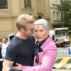 Rodrigo Alves a Robert Paulat