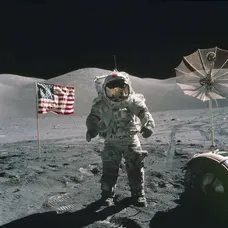 Prvý človek na Mesiaci - Neil Armstrong