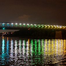 Svetelná inštalácia Harmony na novom Starom moste.