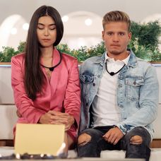 Naomi a Sam