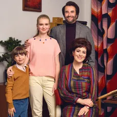 Liam Nemček, Tatiana Čobejová, Vladimír Kobielsky a Soňa Norisová v seriáli Sľub