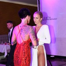 Nela Slováková na plese