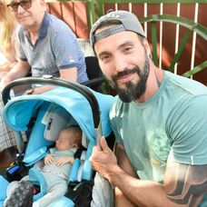 Václav Noid Bárta s dcérkou