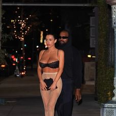 Bianca Censori v nevhodnom oblečení