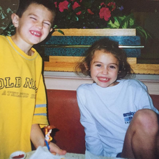 Miley Cyrus s bratom Braisonom