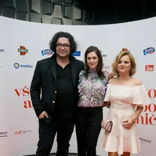 Všetko alebo nič, premiéra, Evita, Núňez, Issová