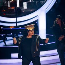 Janka Daňová spievala s Martinom Klinčúchom legendárnu pieseň Good Vibration.