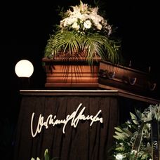 Posledná rozlúčka s Vlastimilom Harapesom