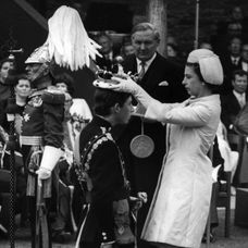 Z Charlesa sa stal princ