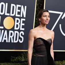 Jessica Biel na Zlatých glóbusoch